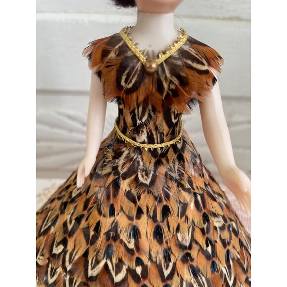 Vintage 1950s Celluloid Doll With Pheasant Feather Dress & Lace Trim - Picture 6 of 12